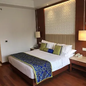 Tu Casa Delhi Airport Hotel
