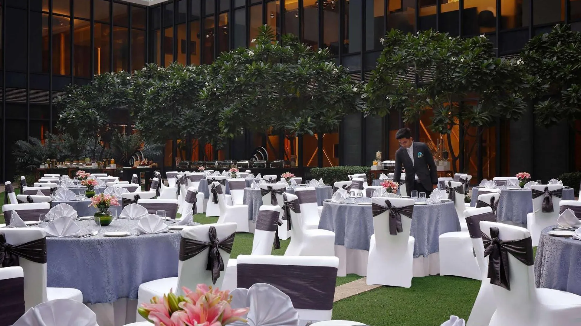 ***** Hotel Novotel New Delhi Aerocity India